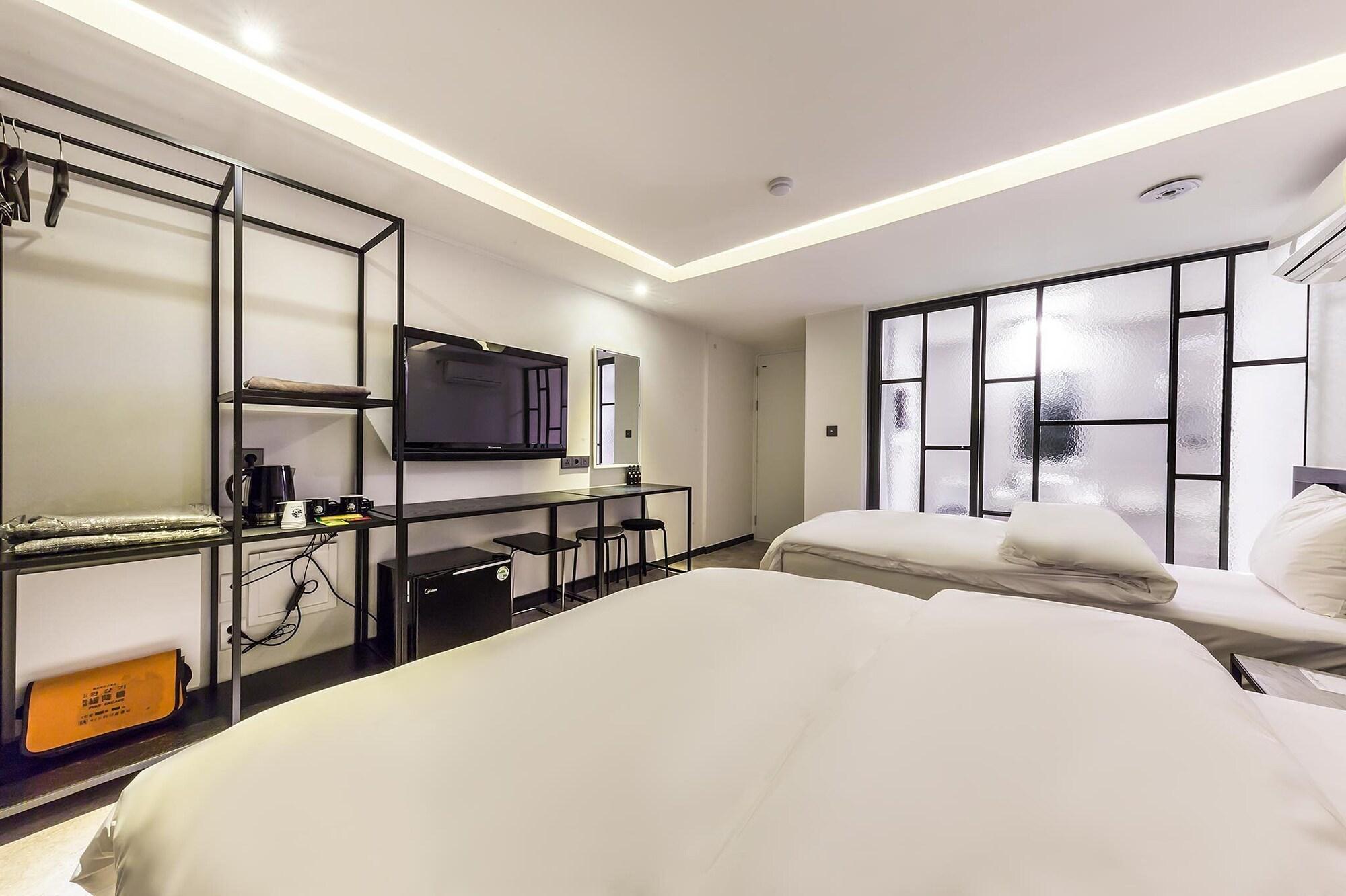 Stay Hotel Hotel